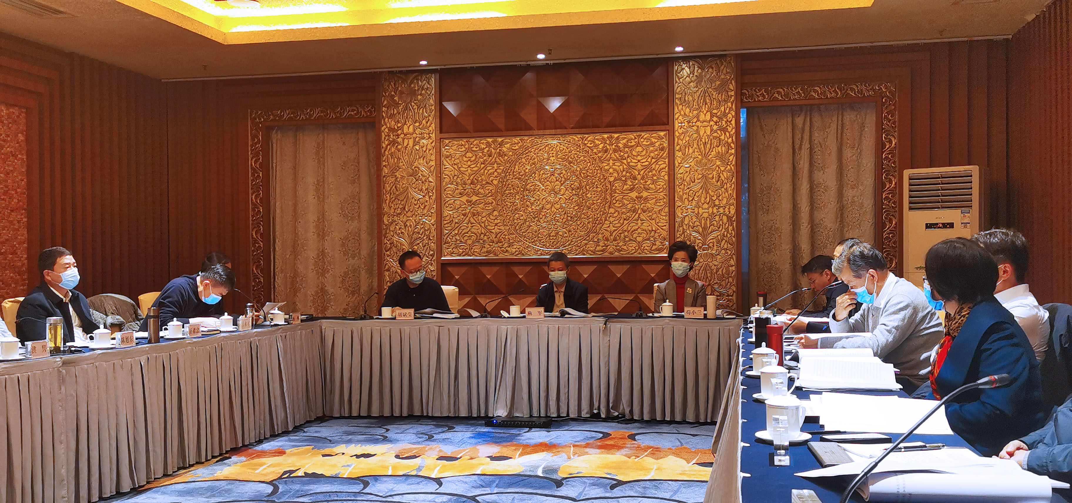 交易商协会召开座谈会 机构建议监管加强对债市引导