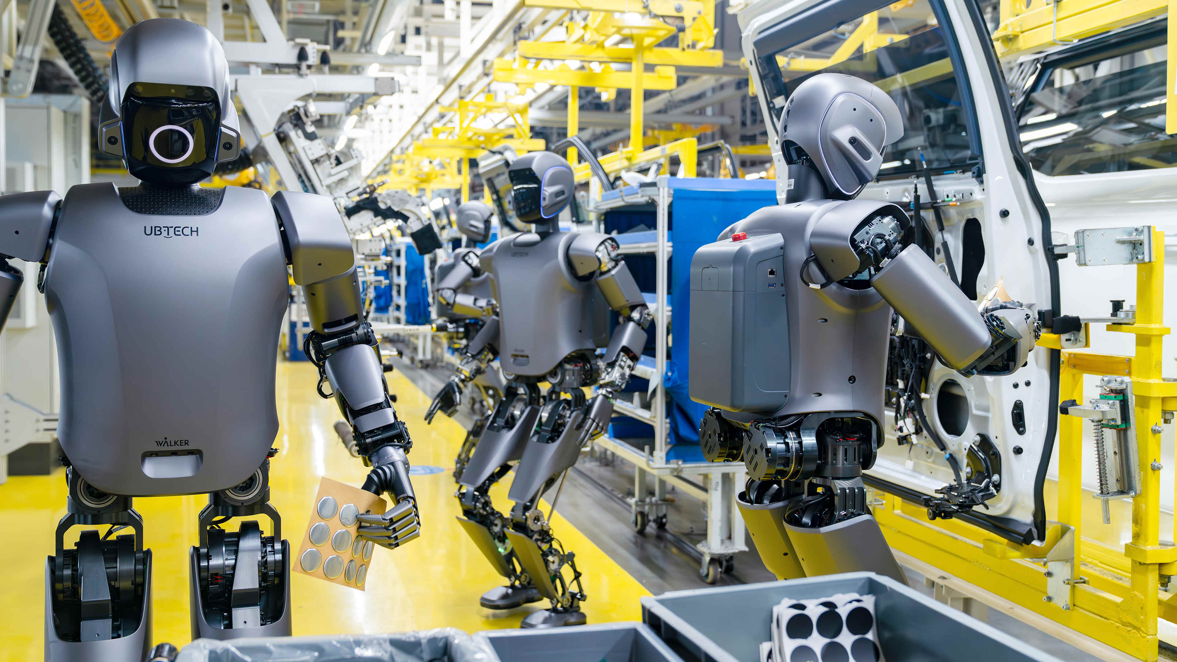 人形机器人产业崛起 上市公司加速入局