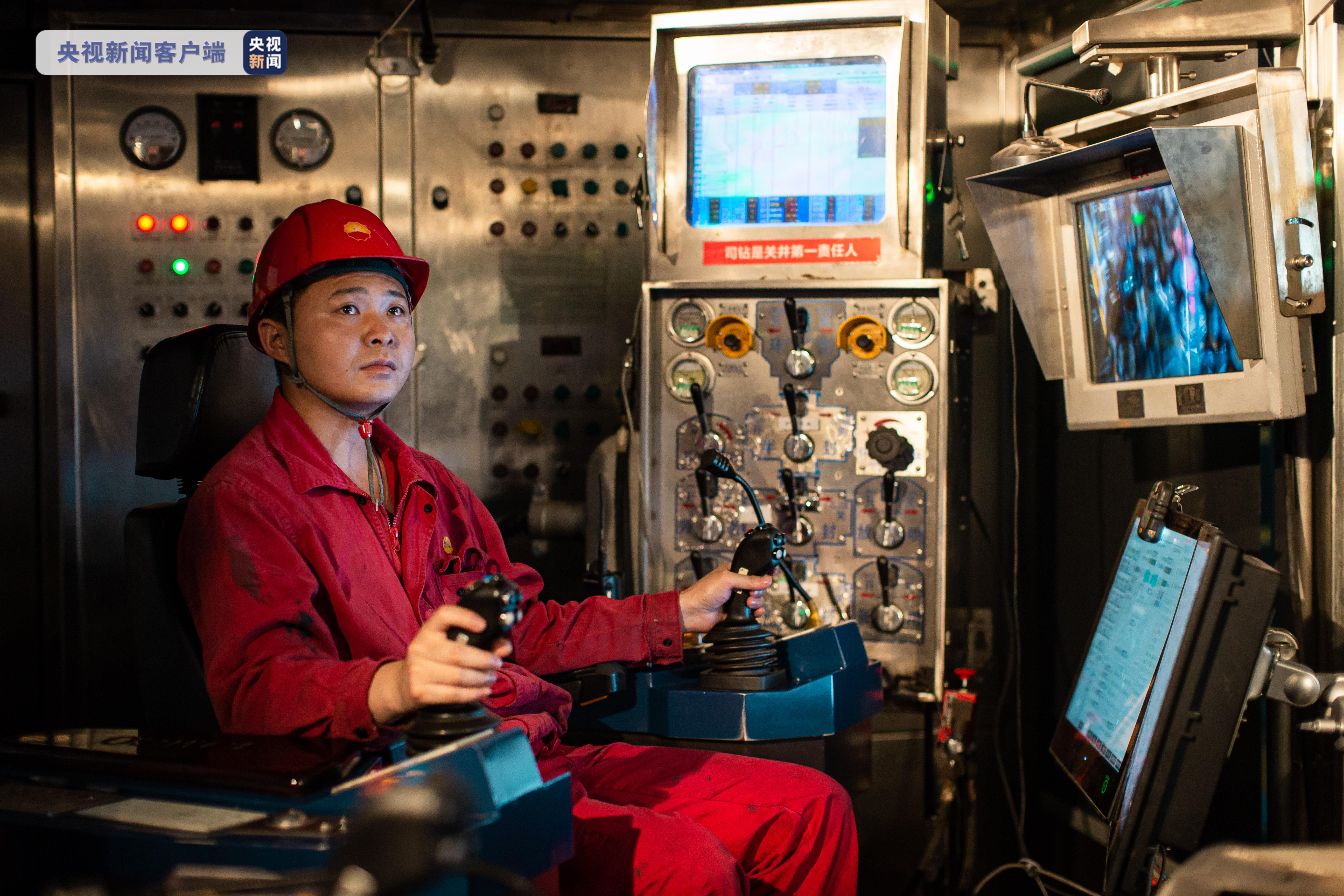 中国石油获得发明专利授权：“用于预测钻关井钻关界限的钻关界限图版及方法”