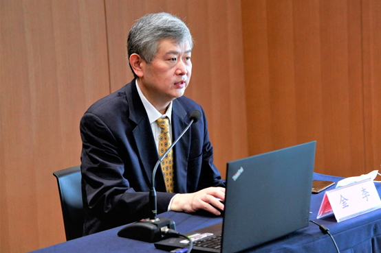 华鑫信托党委书记、董事长朱勇：深耕信托文化筑牢发展根基 创新普惠金融服务实体经济