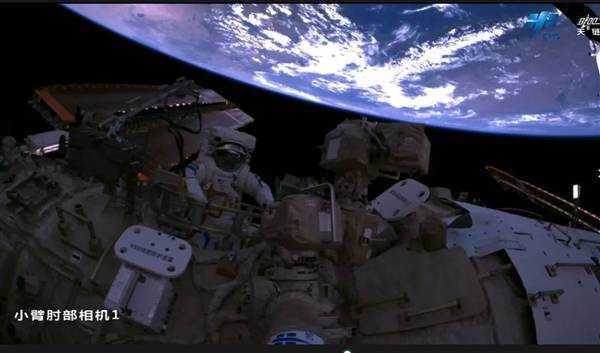 神舟二十号航天员乘组圆满完成第二次出舱活动