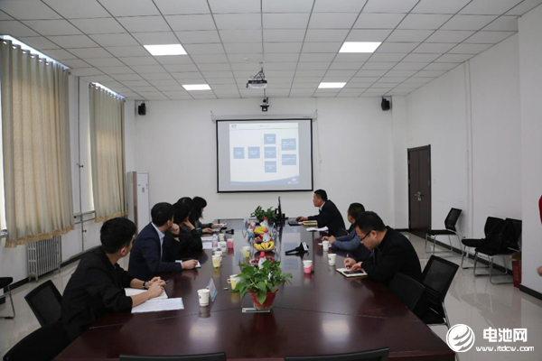 中欣氟材：公司正集中精力研发新型电解液电解质产品