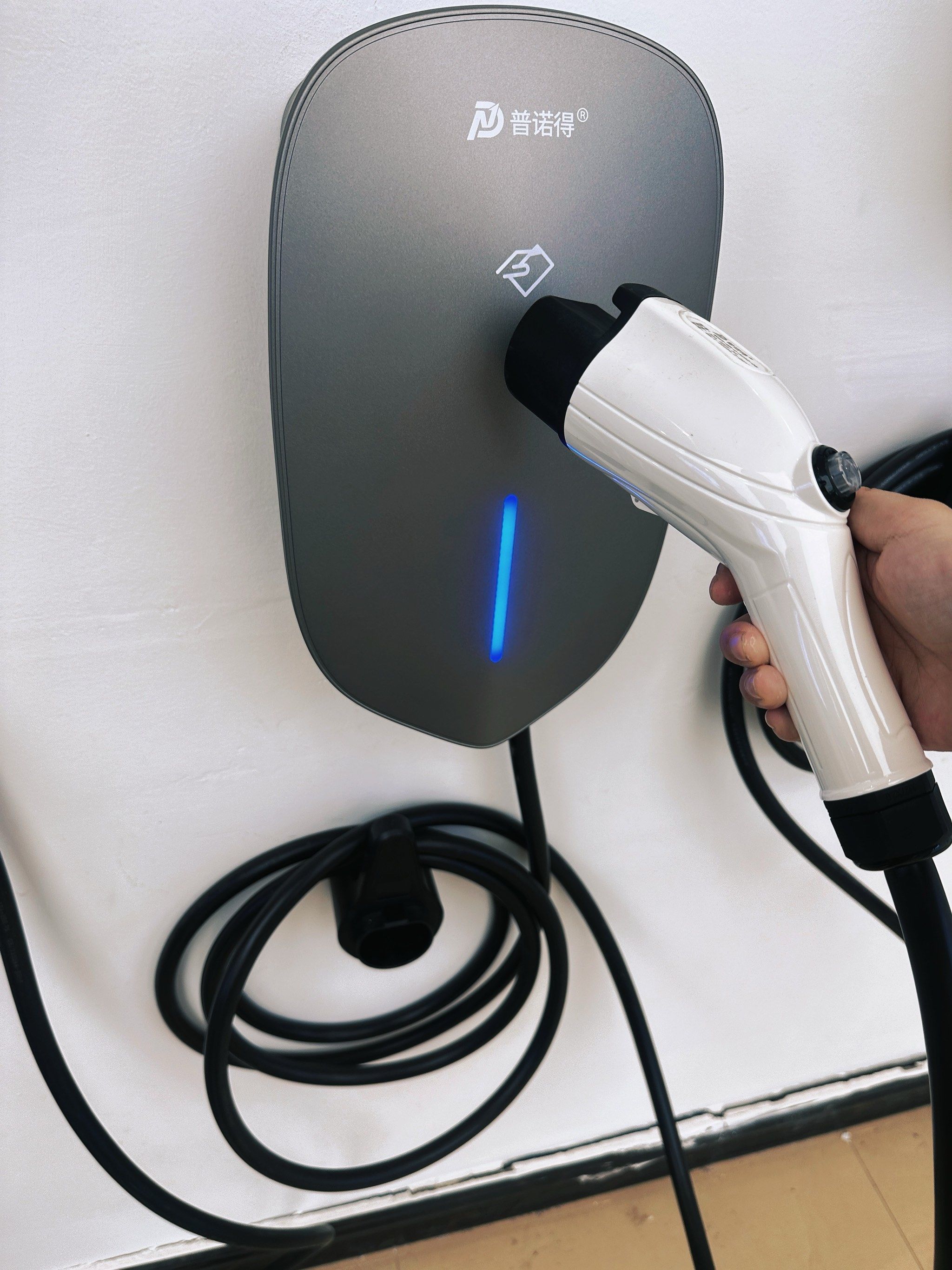 超级充电桩真能缓解“充电焦虑”吗