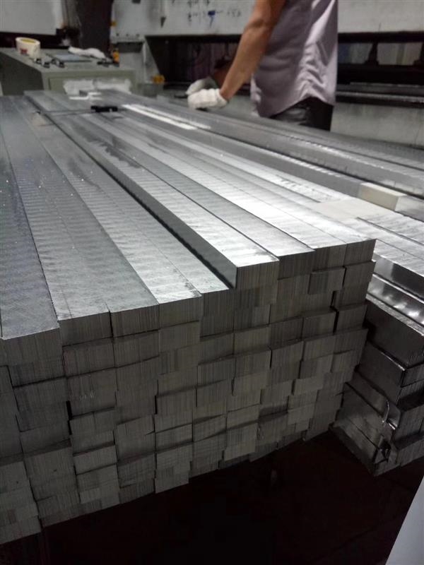 佳力奇获得发明专利授权：“一种翻边式复合材料进气道成型工装”