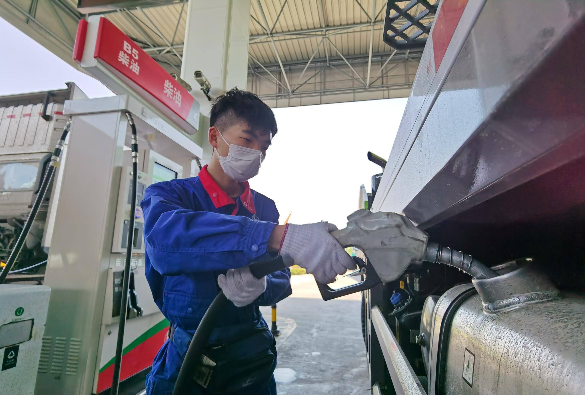 中国石化获得发明专利授权:“一种柴油临氢降凝催化剂的制备方法”
