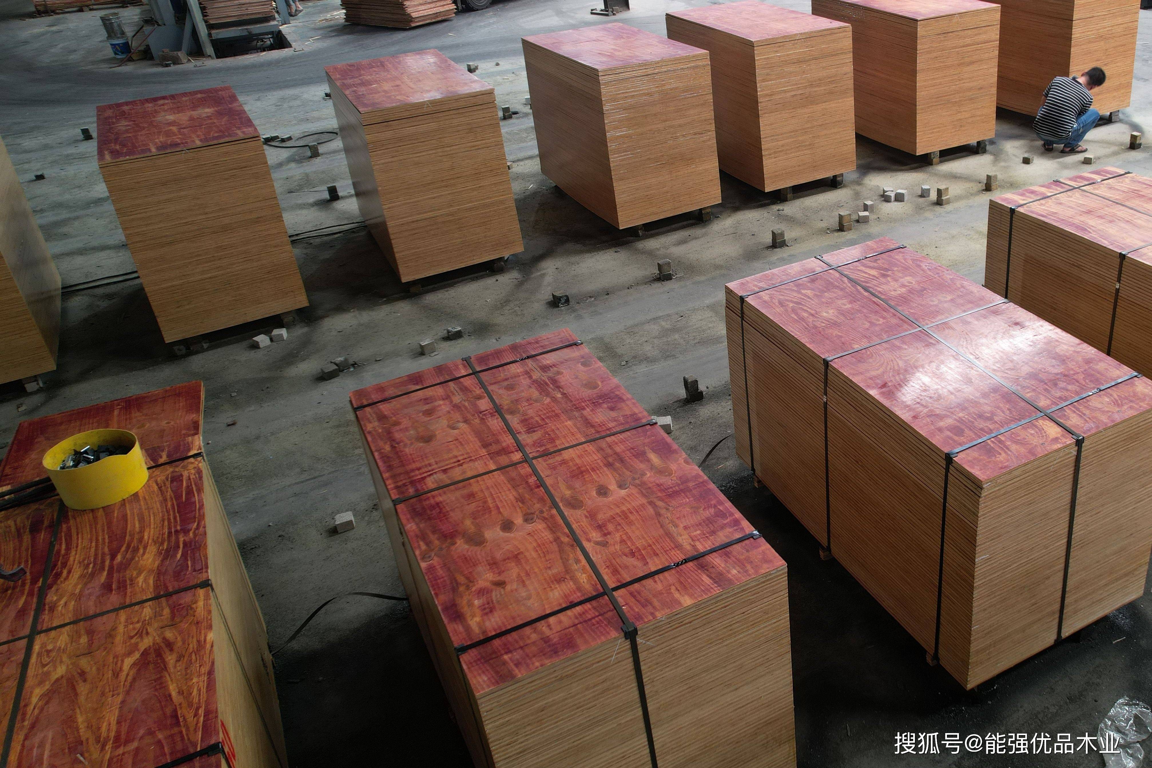 红板科技获得发明专利授权：“一种电路板除胶渣设备及方法”