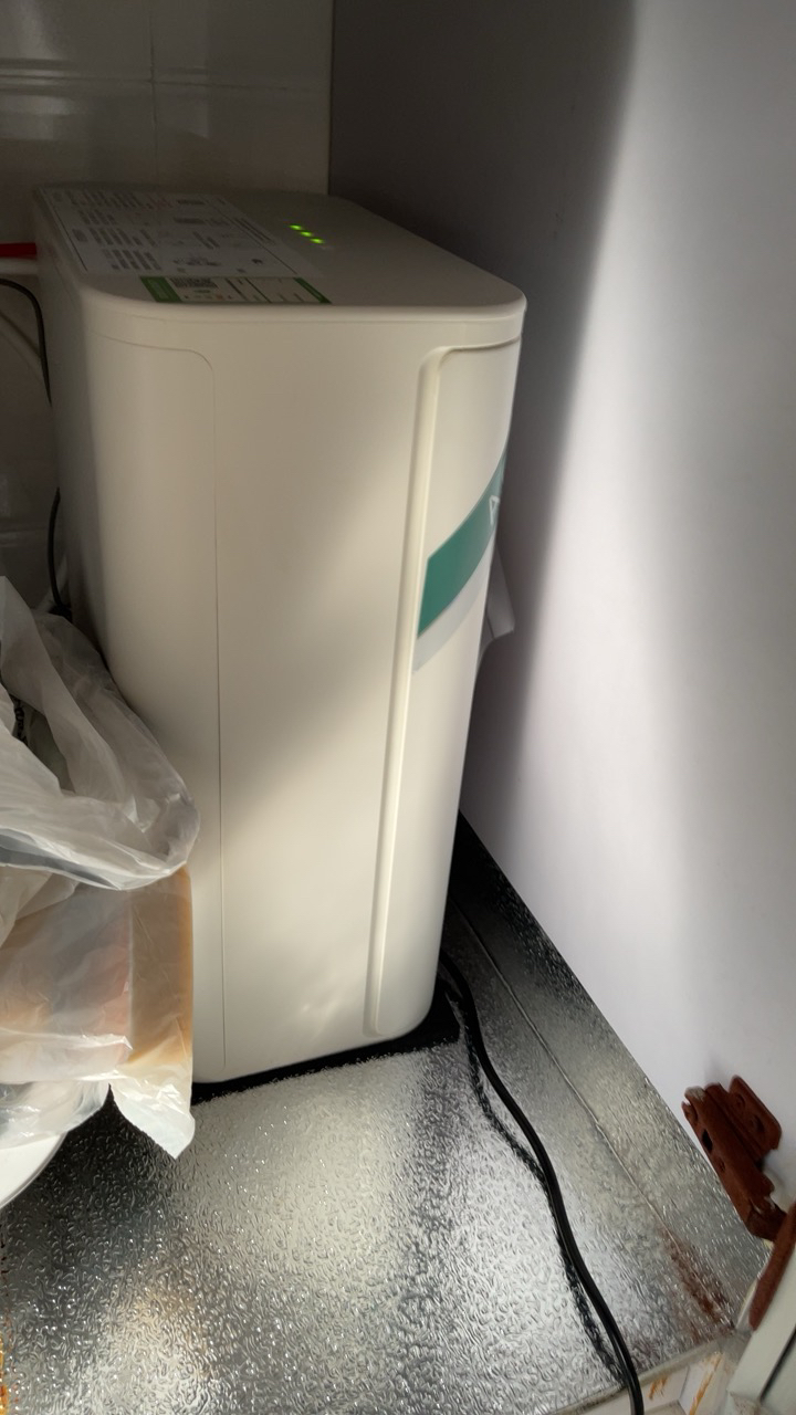 瀚蓝环境获得外观设计专利授权：“直饮水机”
