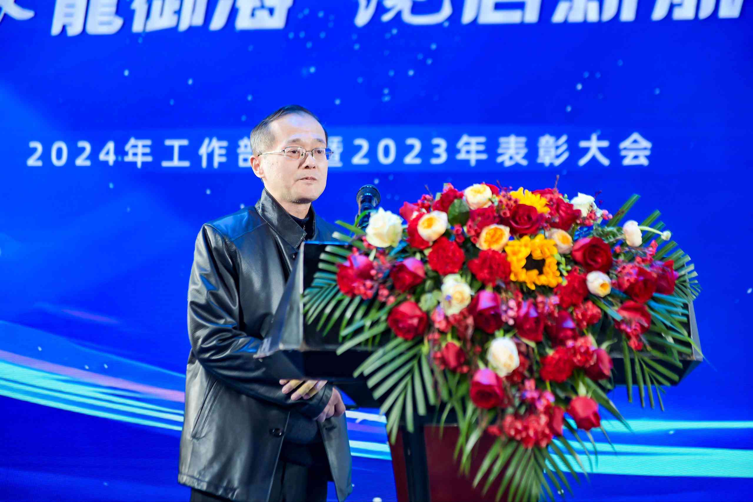 长缆科技:公司已分阶段启动境外生产基地建设的前期筹备工作