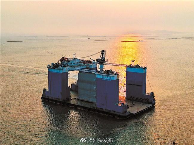 FTU首次参与认购上海自贸离岸债 两万亿元中资离岸债市场迎来关键突破