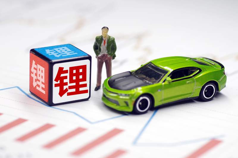 锂电行业前景广阔 企业积极“出海”寻矿