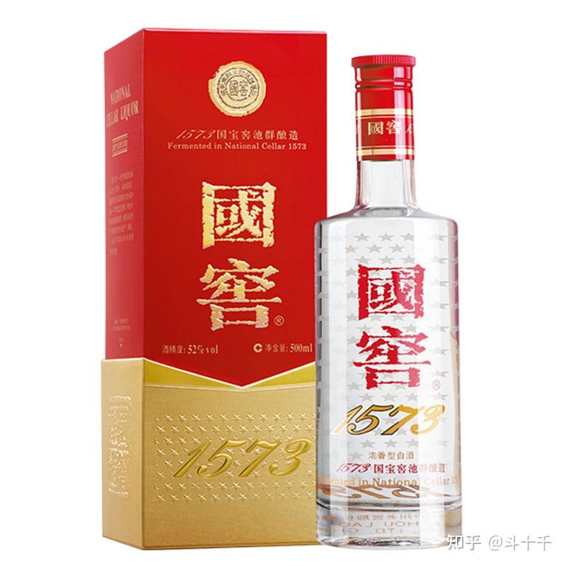 白酒业加速年轻化，茅台、五粮液等T9品牌在美团闪购首发“小酌瓶”新品